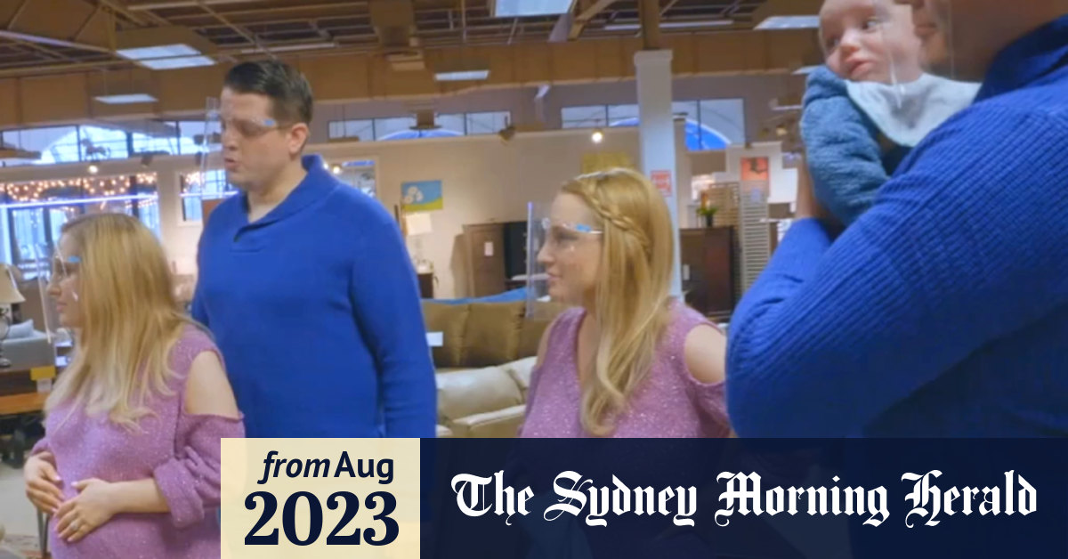 Video Identical twins Brittany and Briana explain their unique living